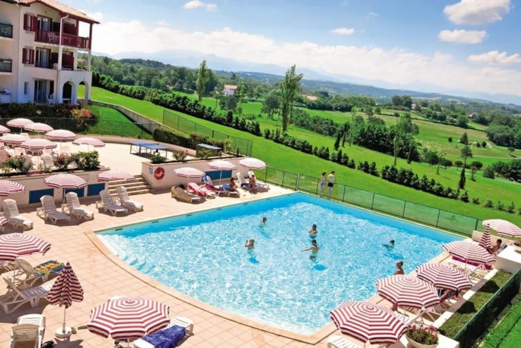 아르캉그 T1 Bis Avec Piscine Vue Golf Et Montagnes 아파트 외부 사진